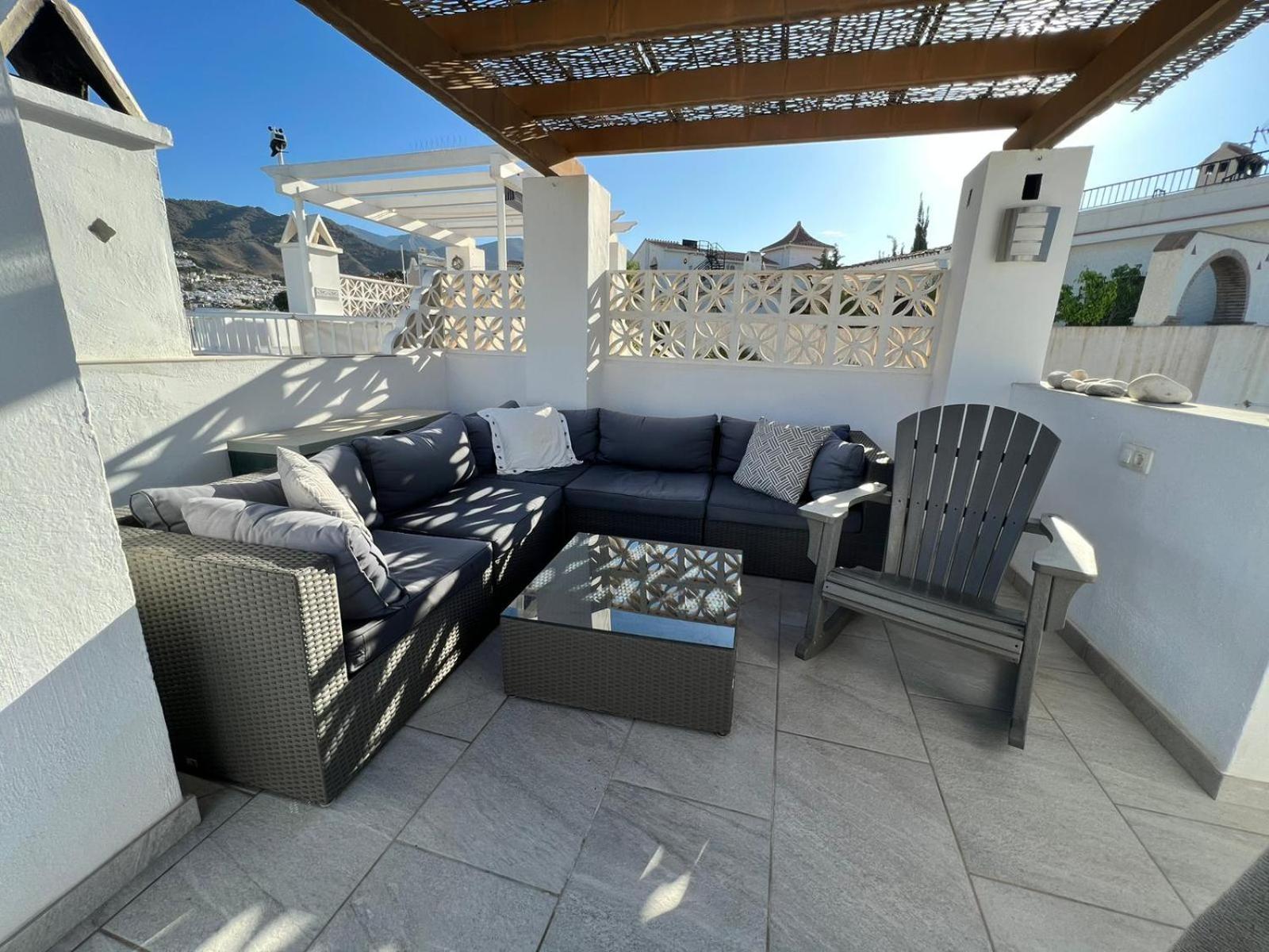One Bedroom Penthouse Nerja Exterior foto